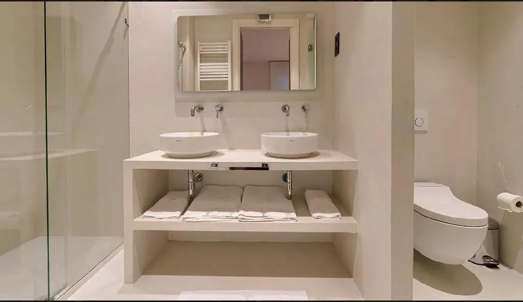 Abando Suites By Next Stop 빌바오 0*,  스페인